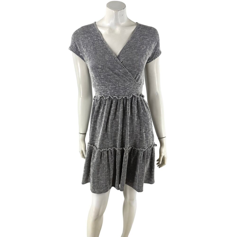 Caution to the Wind Womens Dress Size Medium Black White Ribbed Smocked Waist